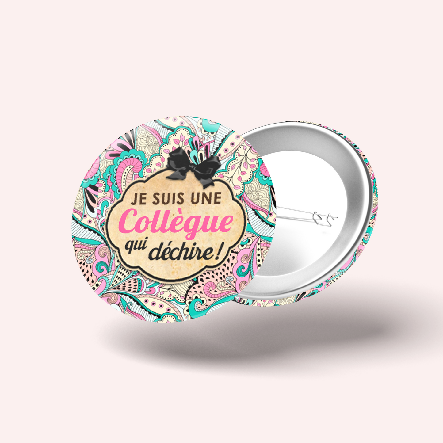 Badge Collègue qui déchire 008