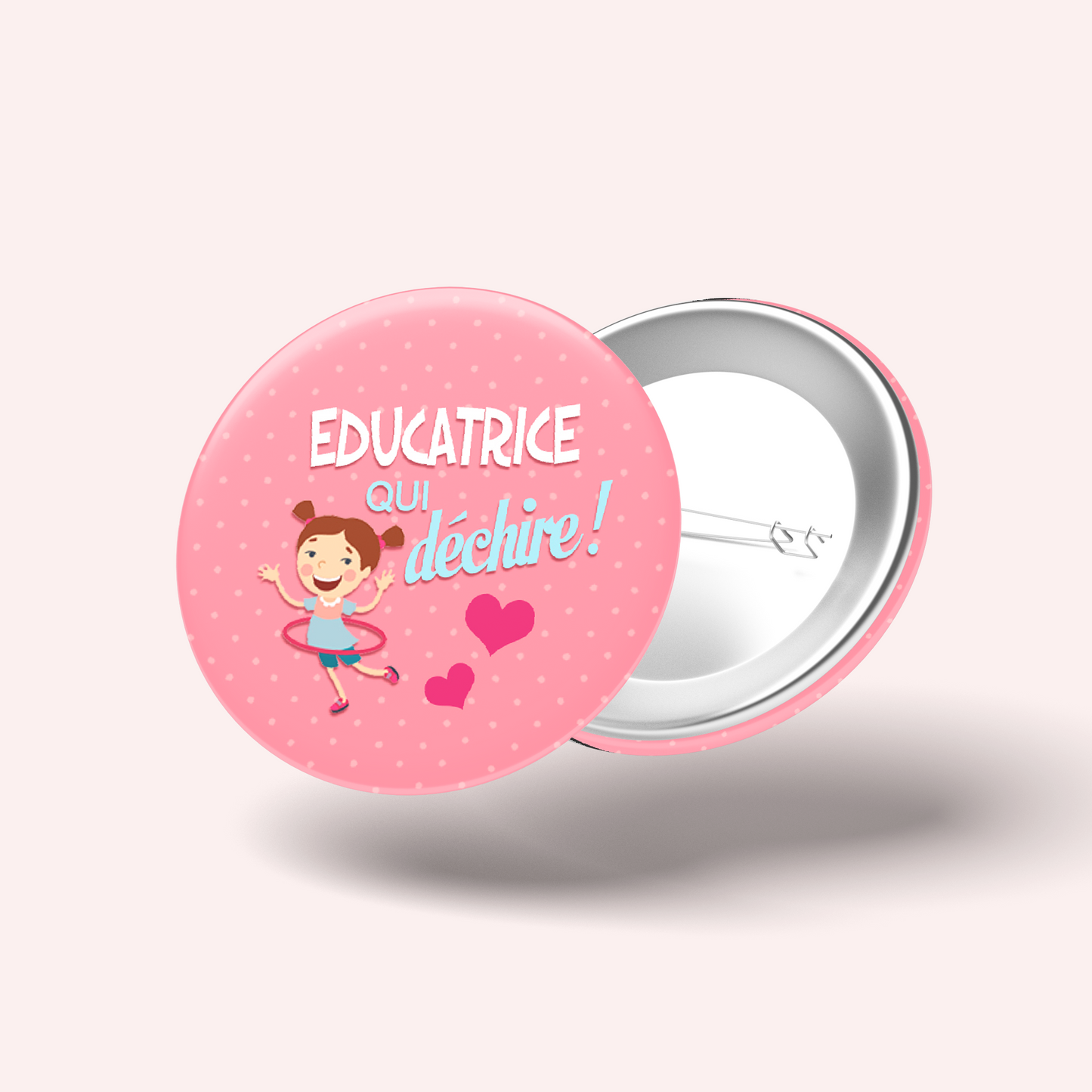 Badge Éducatrice qui déchire 008