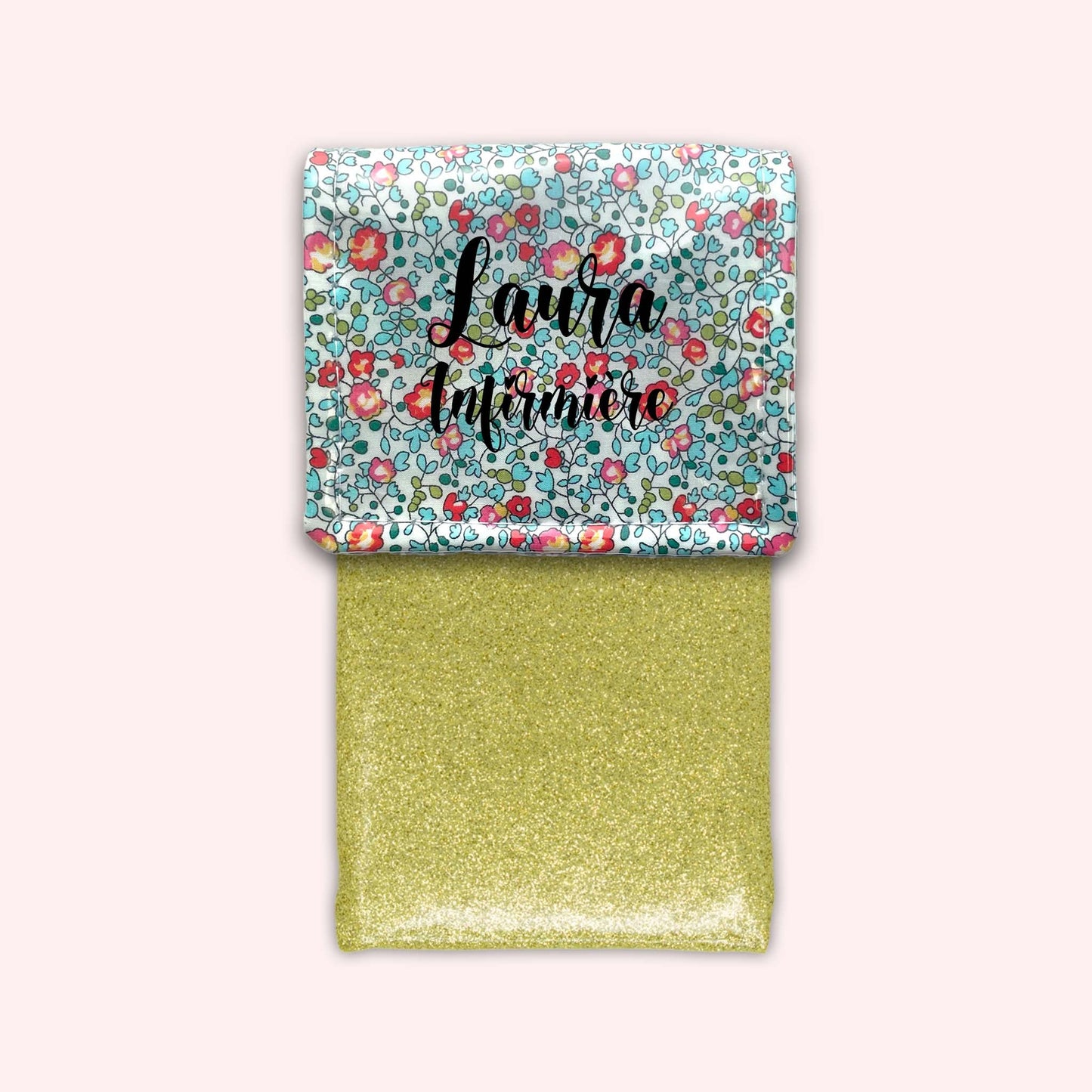 Eloise magnetic pouch