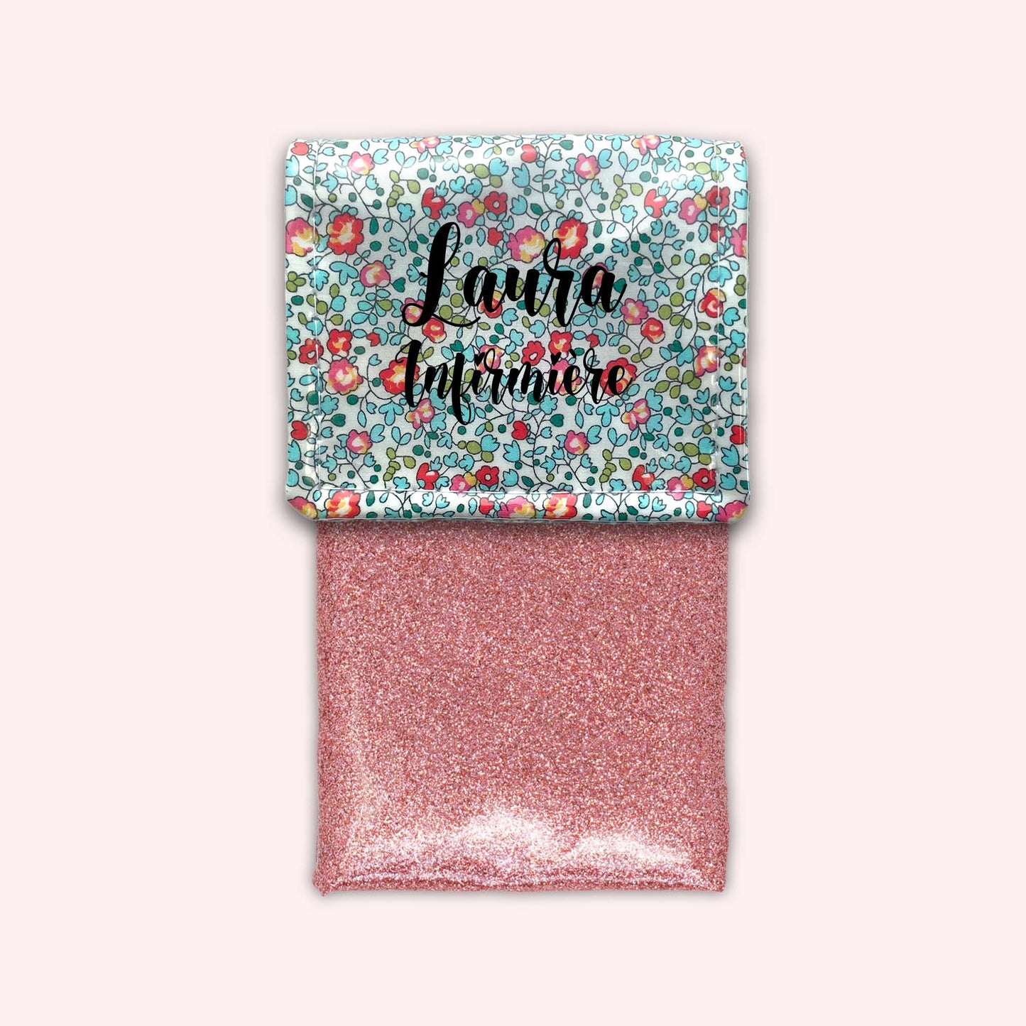 Eloise magnetic pouch