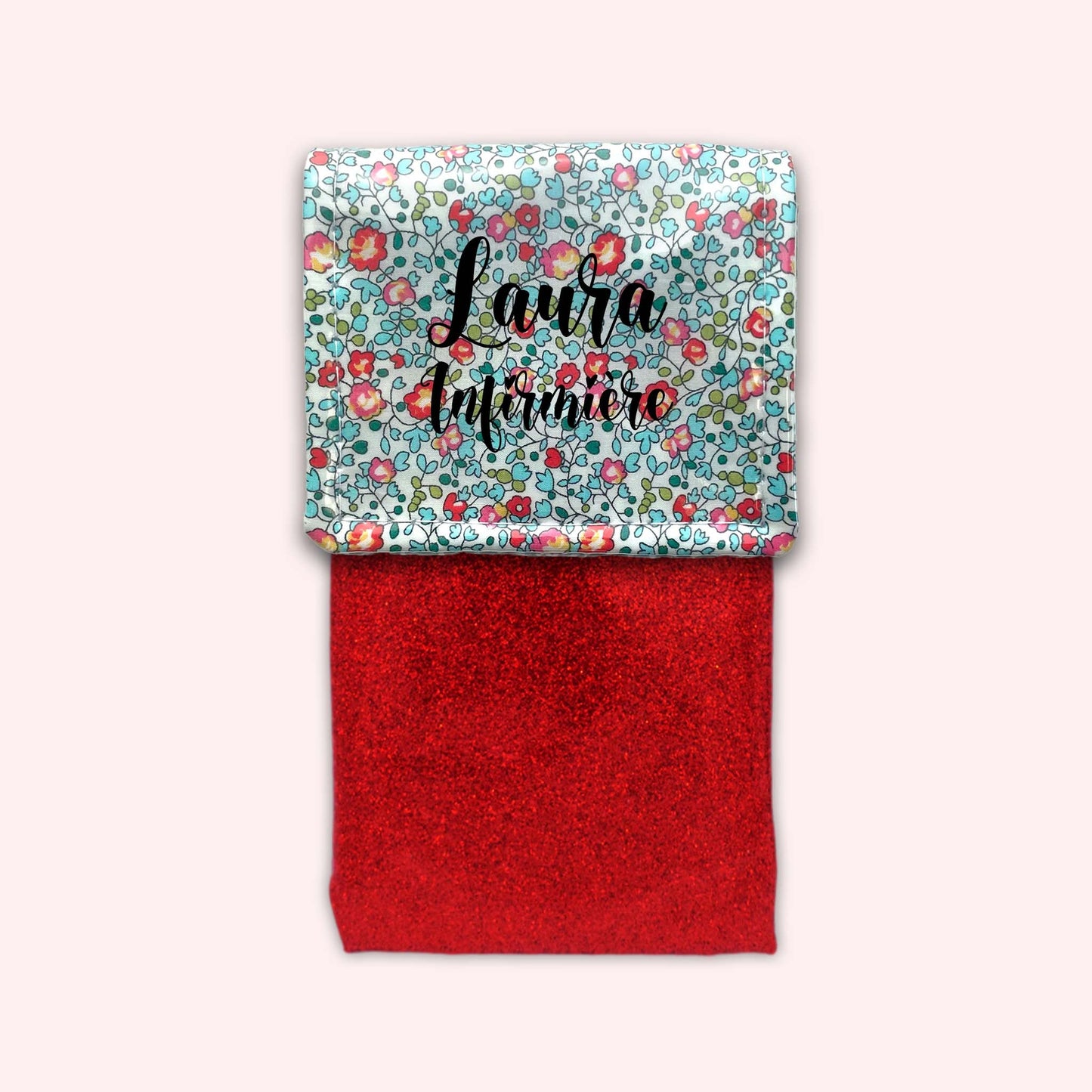 Eloise magnetic pouch