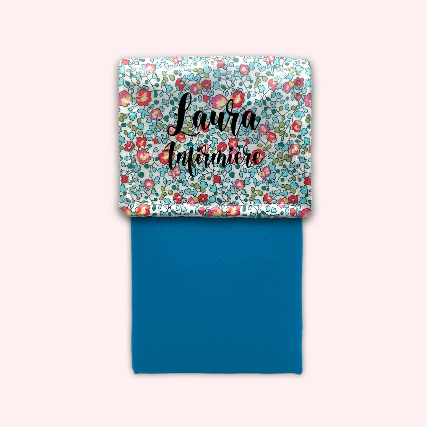 Eloise magnetic pouch