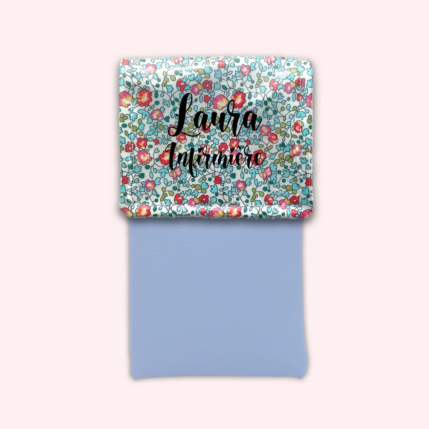 Eloise magnetic pouch