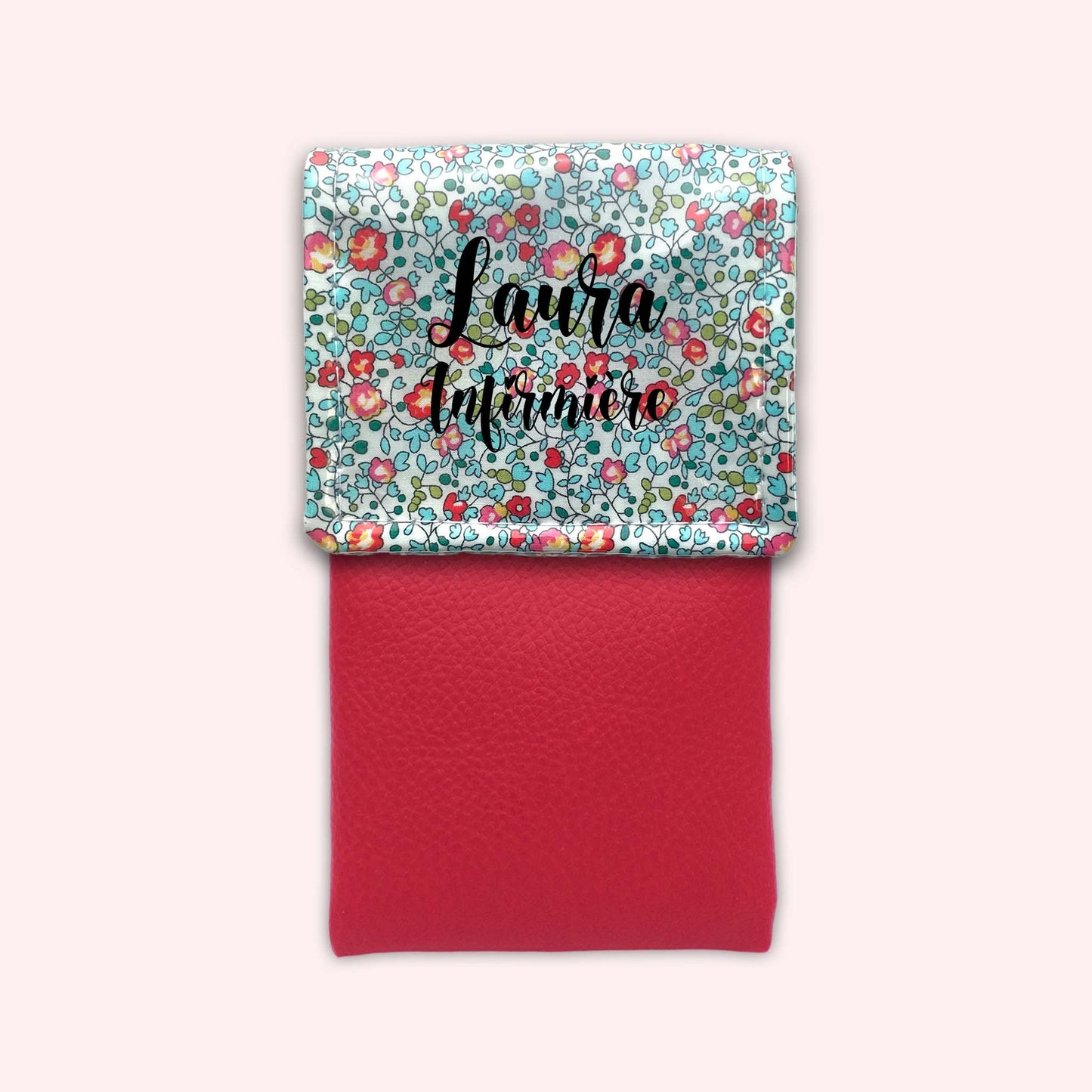 Eloise magnetic pouch