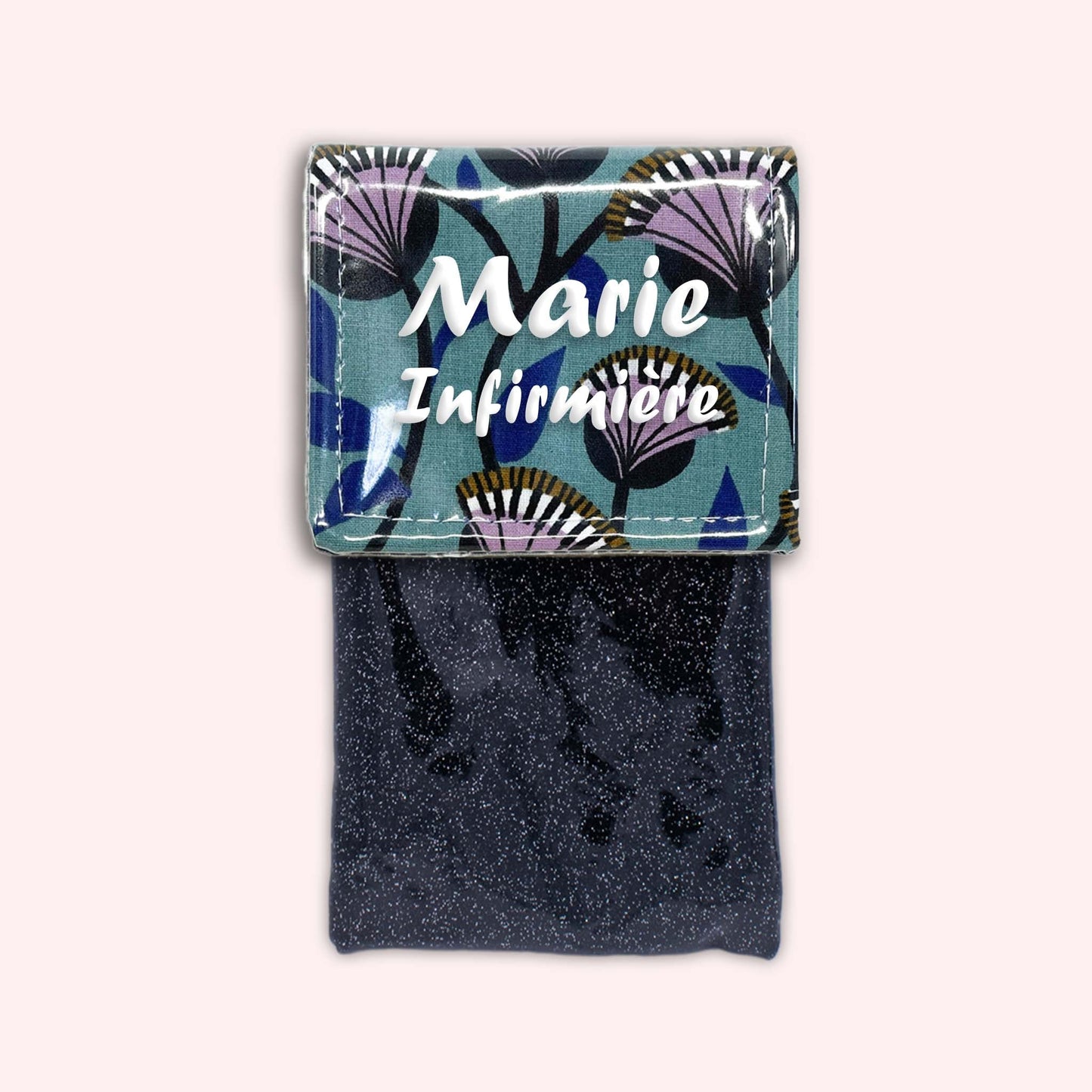 Flower 4 Magnetic Pouch