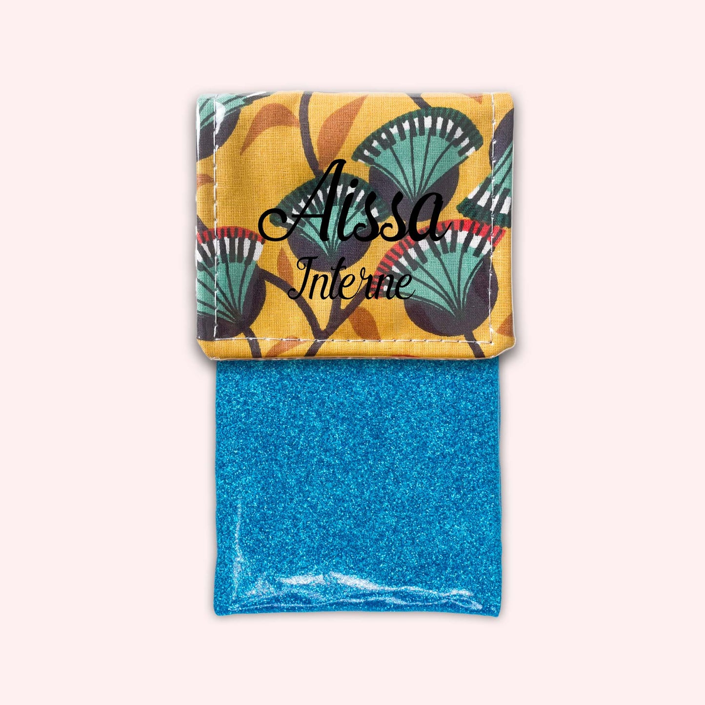 Flower 6 Magnetic Pouch