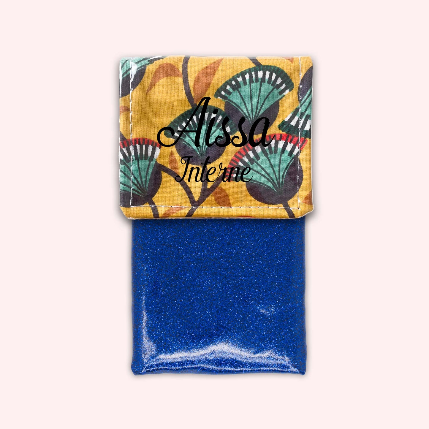 Flower 6 Magnetic Pouch