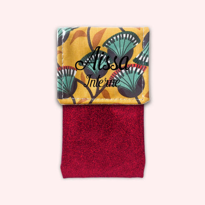 Flower 6 Magnetic Pouch