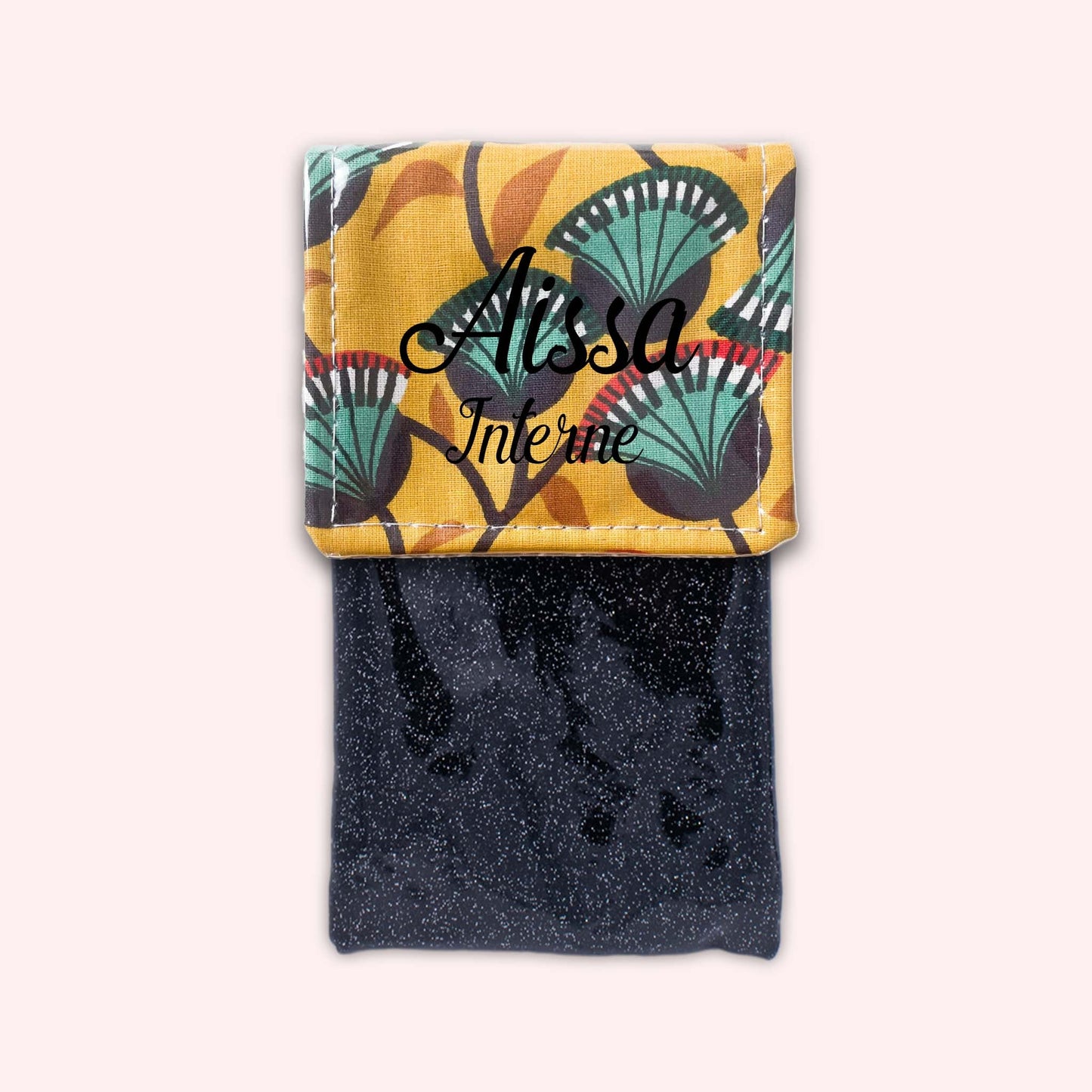 Flower 6 Magnetic Pouch