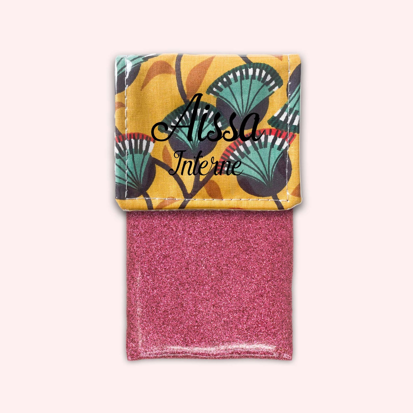 Flower 6 Magnetic Pouch