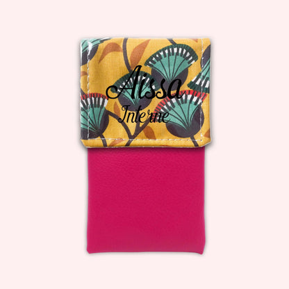 Flower 6 Magnetic Pouch