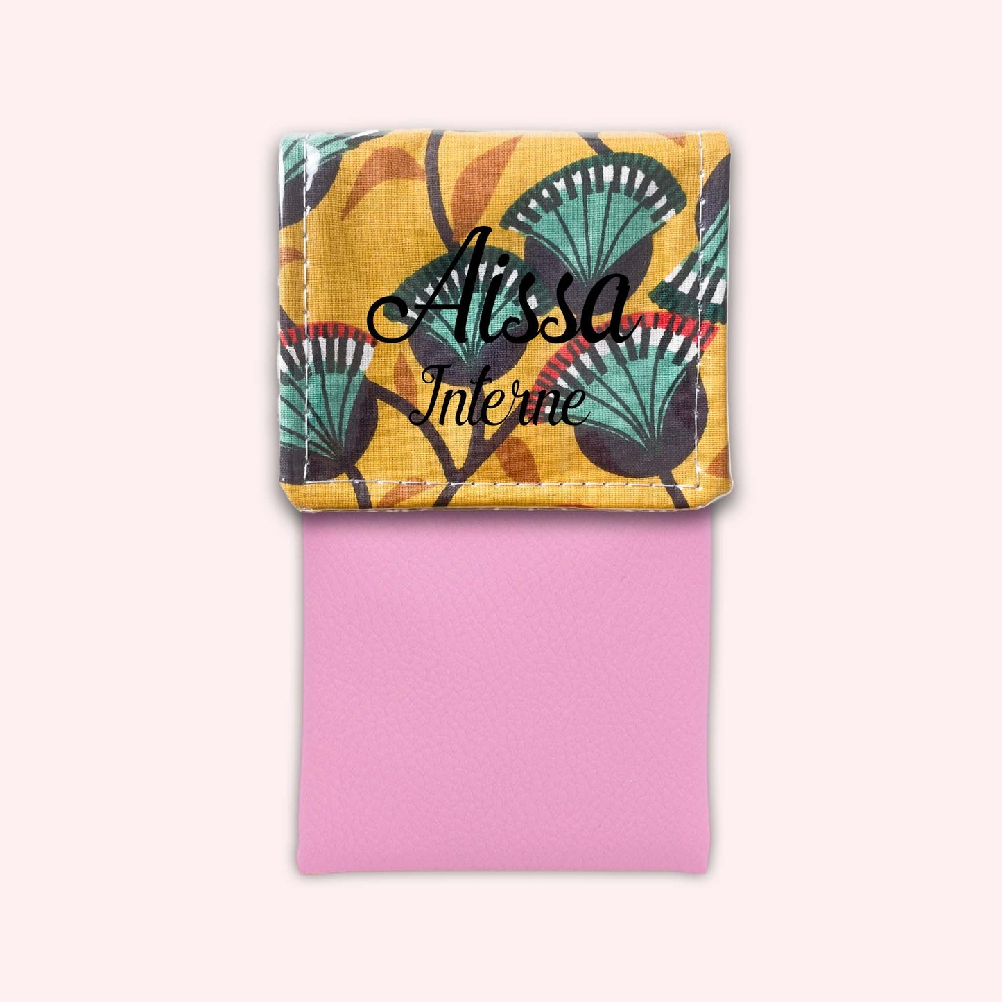 Flower 6 Magnetic Pouch