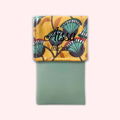 Flower 6 Magnetic Pouch