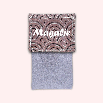 Arches Roses Magnetic Pouch