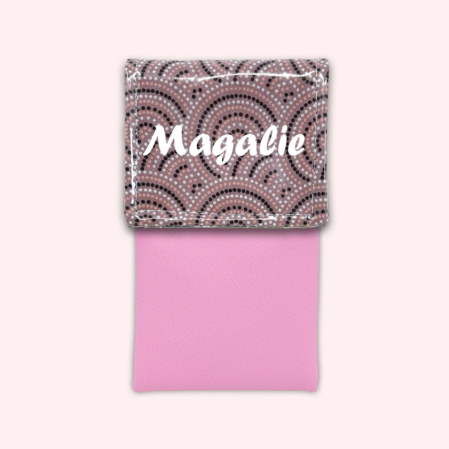 Arches Roses Magnetic Pouch