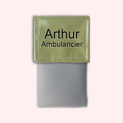 Two-tone pouch with fennel green flap