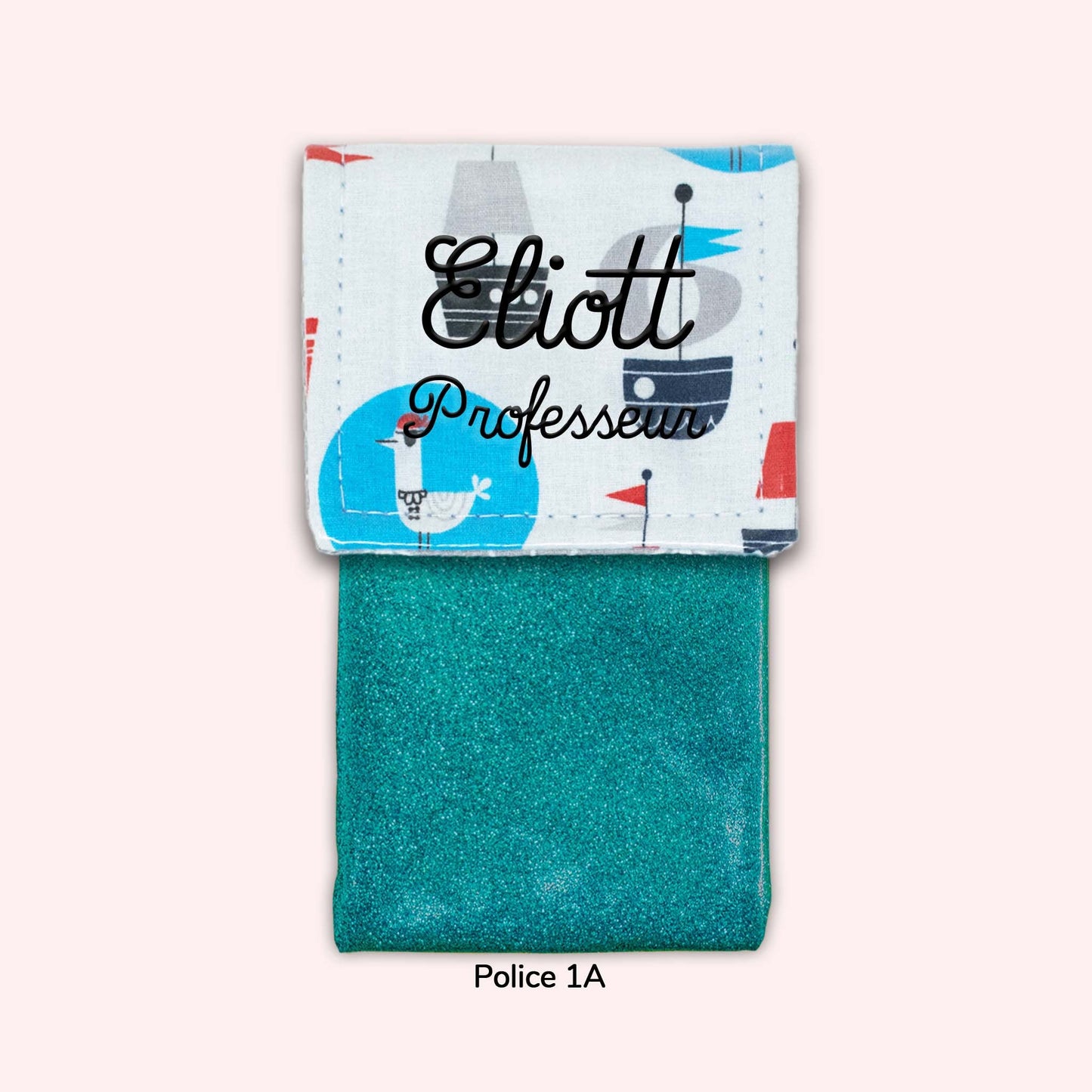 Petit Bé magnetic pouch