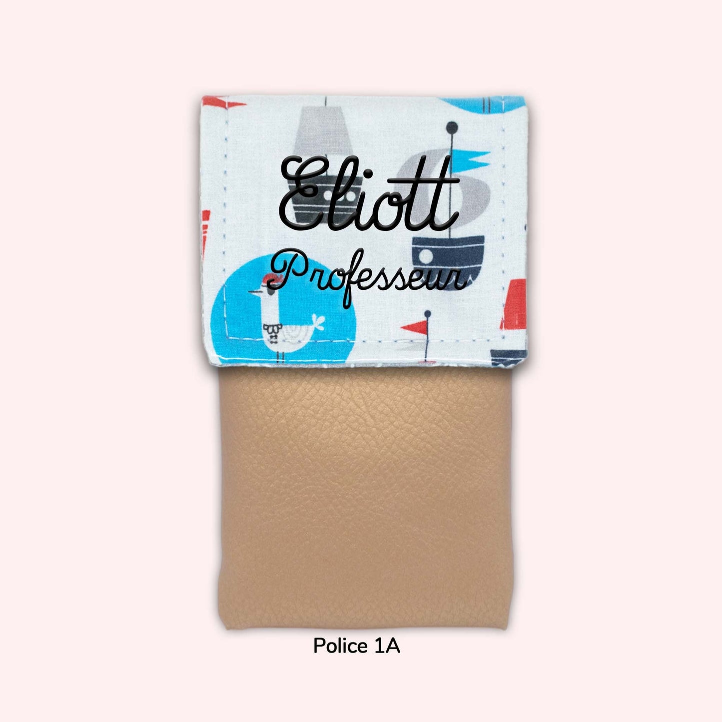 Petit Bé magnetic pouch