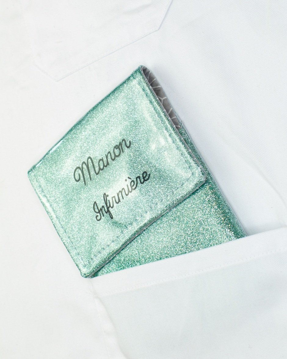 Sky blue glitter magnetic pouch